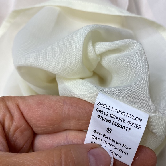 Corset style strapless lacy dress - Picture 6 of 6